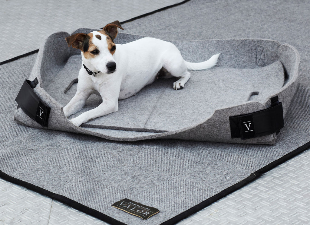 pure wool felt dog bed