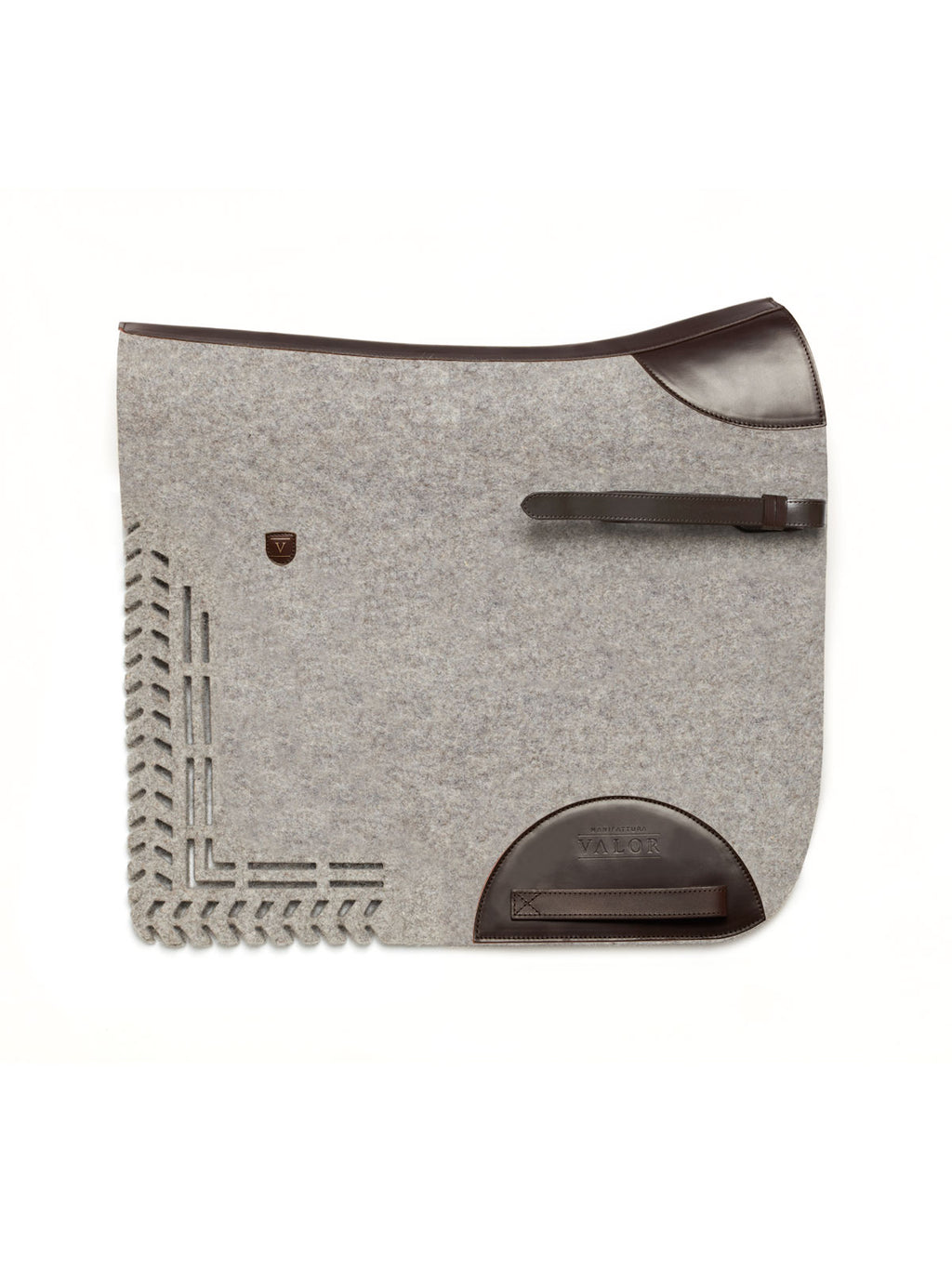 Light grey cut-out saddle pad in pure wool felt with premium dark brown leather trim