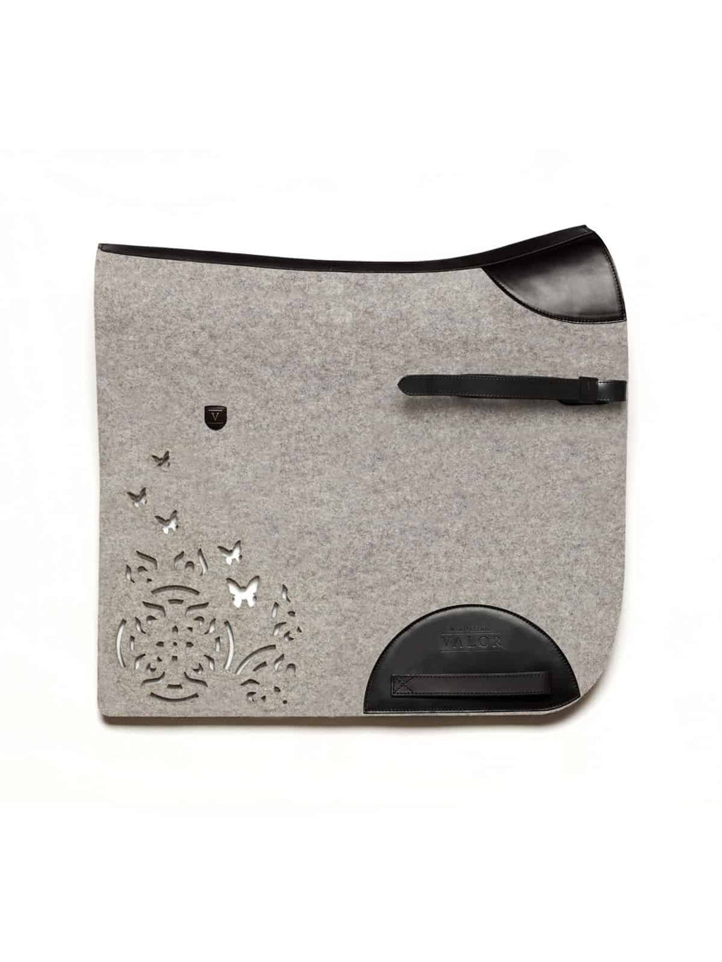 FARFALLA silvergrey felt dressage saddle pad with black leather finish and fixing straps