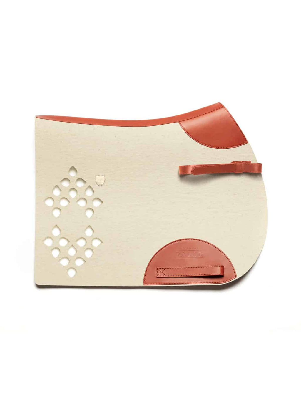 Natural white saddle pad with cognac leather and side straps by WOLKENSTEIN for show jumping